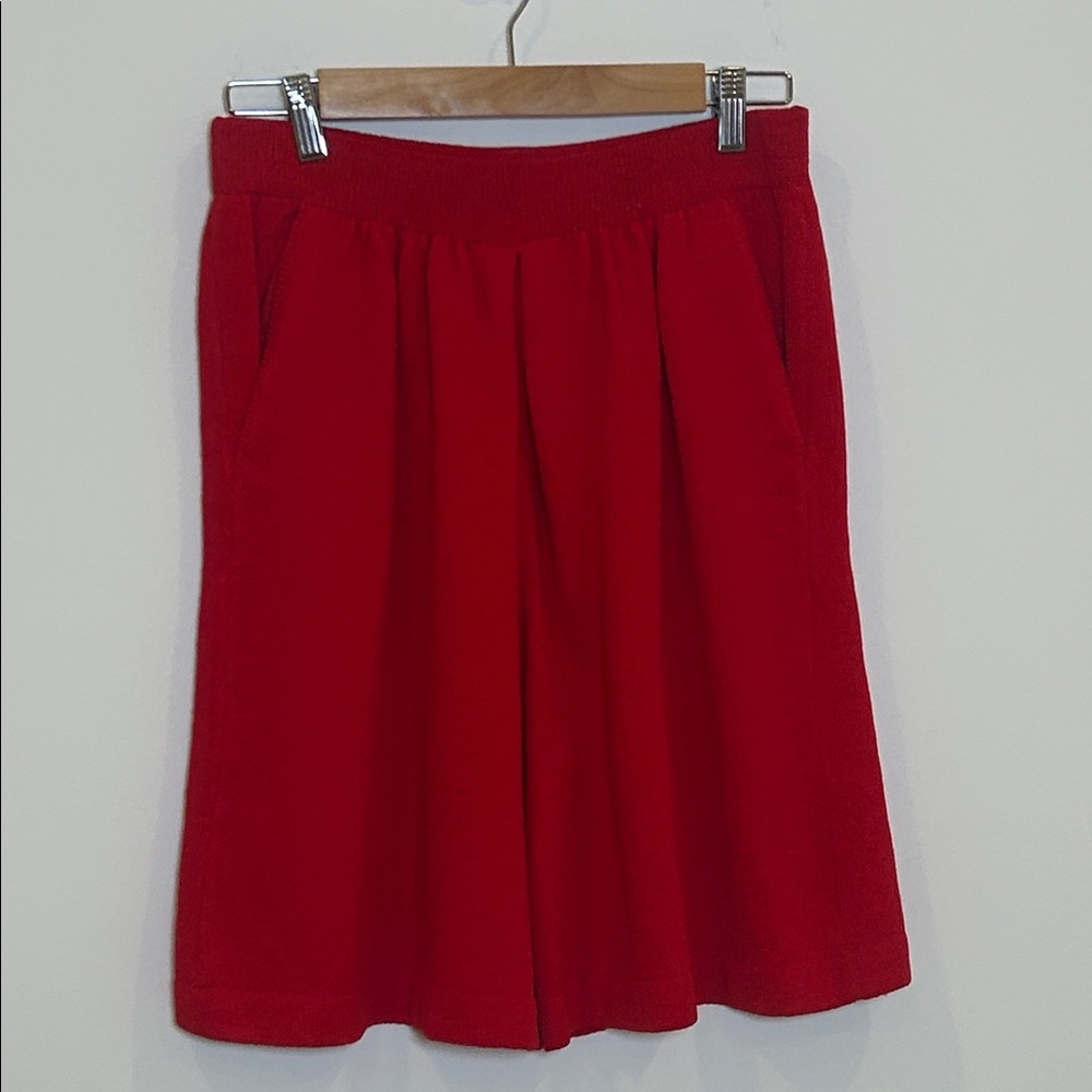 St. John Collection Red Santana Knit Pull-On Shorts Women's Size 8